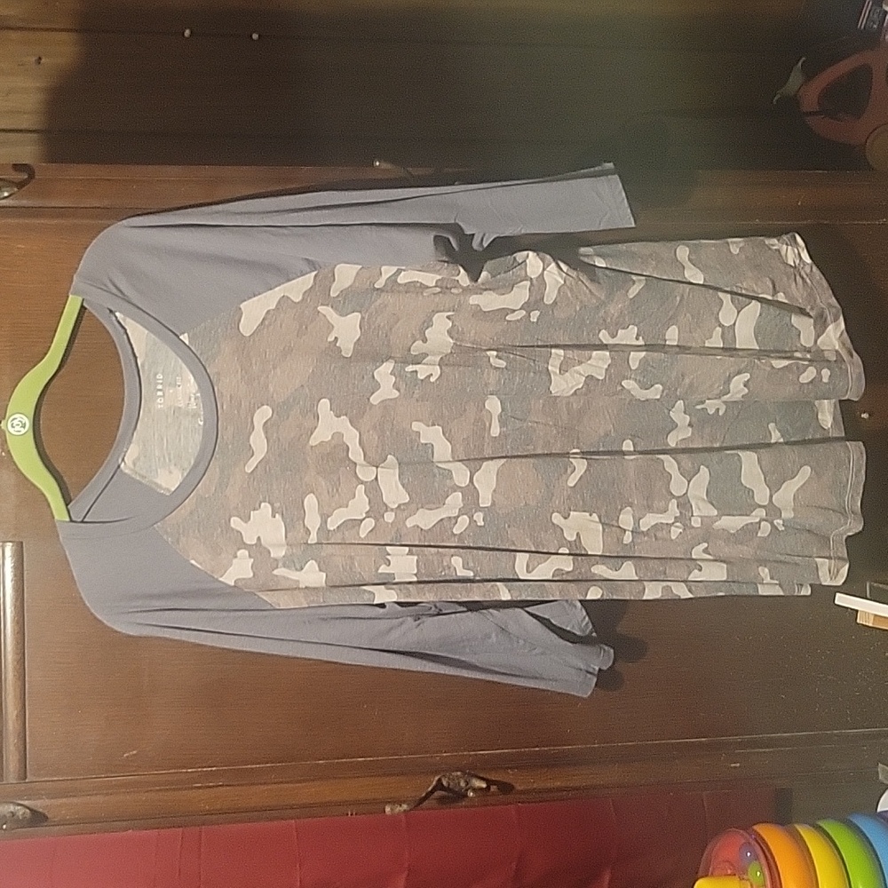 Torrid shirt